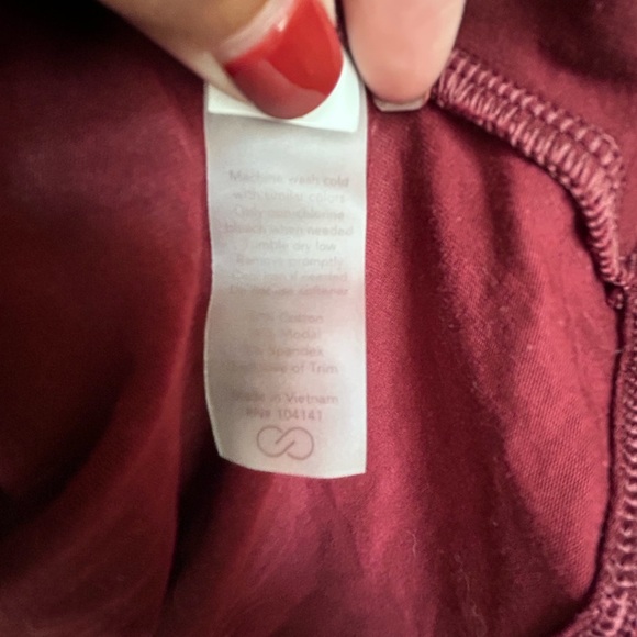 CALIA by Carrie Underwood Maroon Muscle Tee - Picture 3 of 6